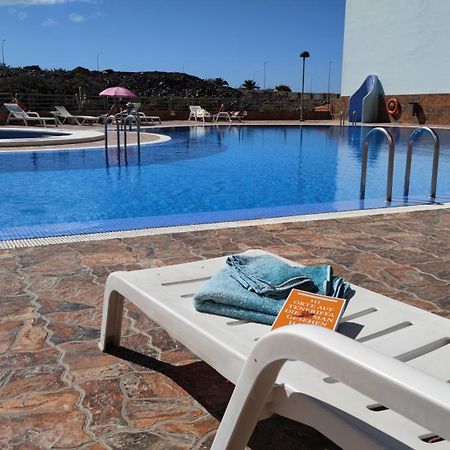 Huebsche Ferienwohnung Mit 2 Schlafzimmern, Pool Und Wlan, Strandnaehe Callao Salvaje Eksteriør bilde