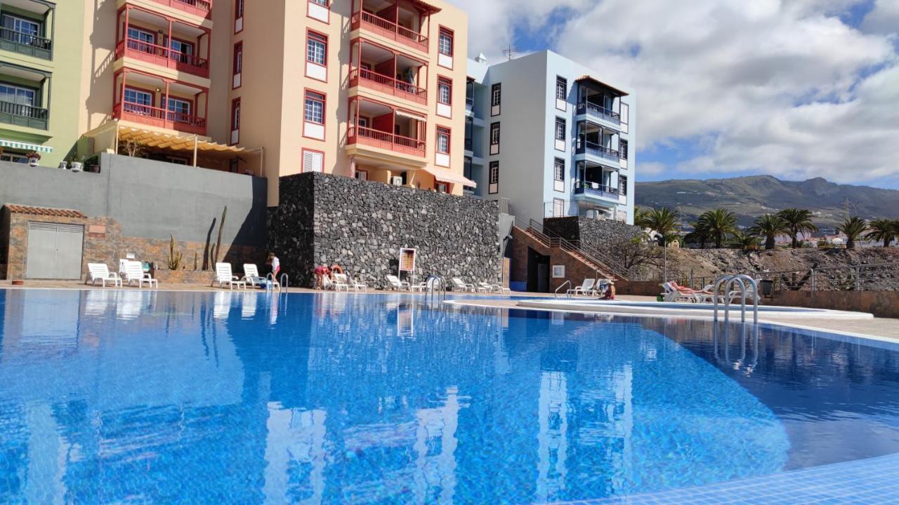 Huebsche Ferienwohnung Mit 2 Schlafzimmern, Pool Und Wlan, Strandnaehe Callao Salvaje Eksteriør bilde