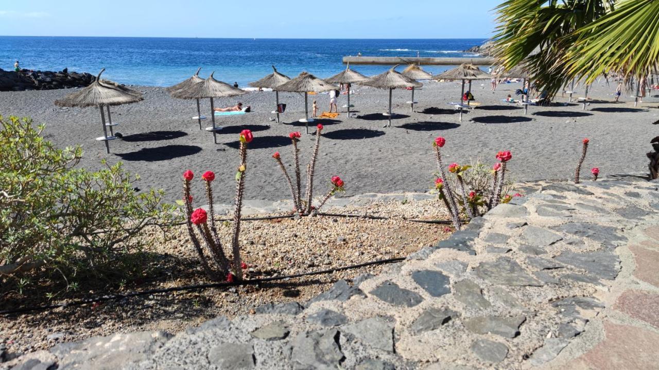 Huebsche Ferienwohnung Mit 2 Schlafzimmern, Pool Und Wlan, Strandnaehe Callao Salvaje Eksteriør bilde